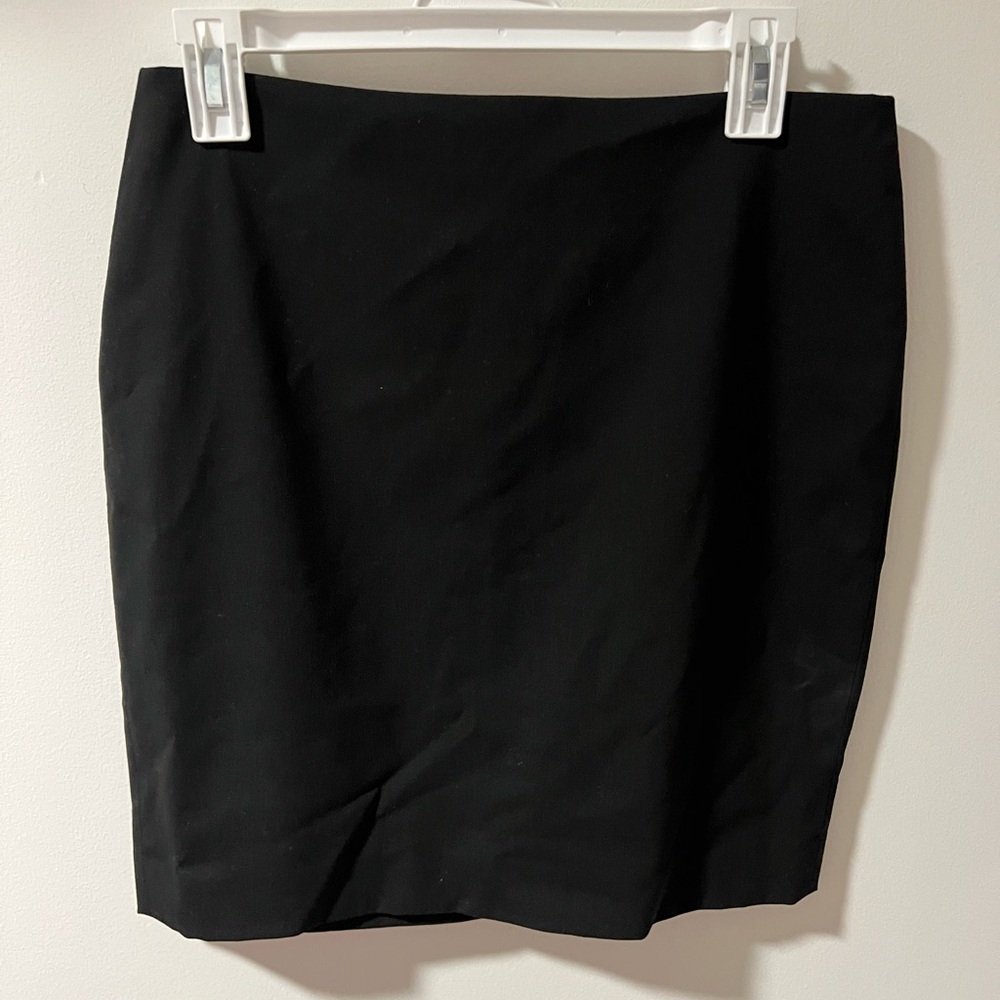 Banana Republic Classic Black Women's Skirt